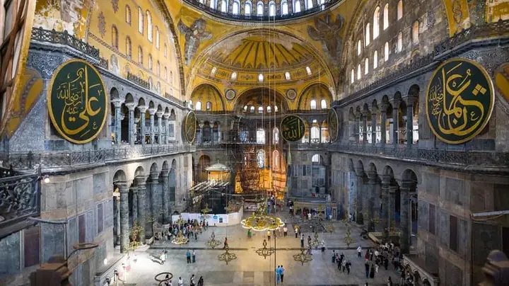 Nhà Thờ Hagia Sophia