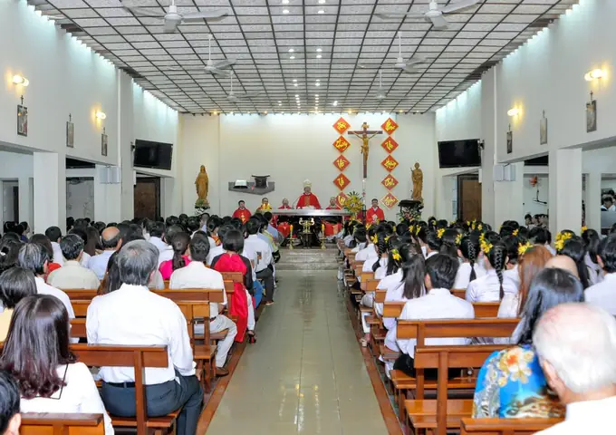 Nhà Thờ Hiển Linh