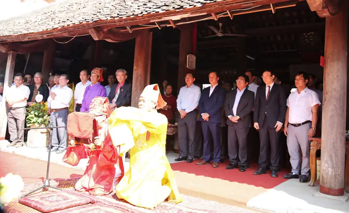 Nhà Thờ Họ Hồ Ở Nghệ An