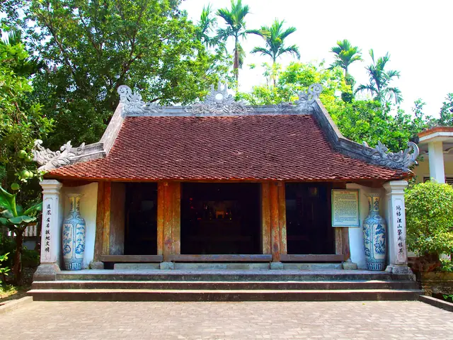 Nhà Thờ Họ Nguyễn Nhà Thờ Họ Nguyễn
