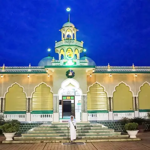 Nhà Thờ Hồi Giáo Ở Việt Nam Nhà Thờ Hồi Giáo Ở Việt Nam