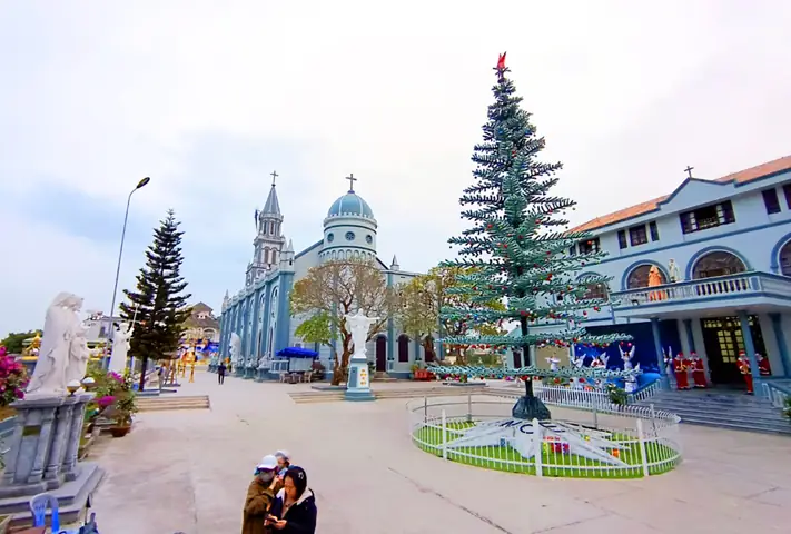 Nhà Thờ Hòn Gai