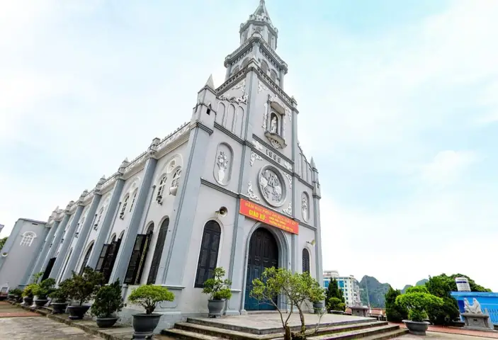 Nhà Thờ Hòn Gai Nhà Thờ Hòn Gai