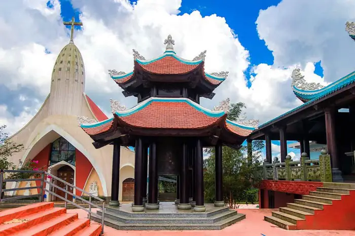 Nhà Thờ La Vang Mới