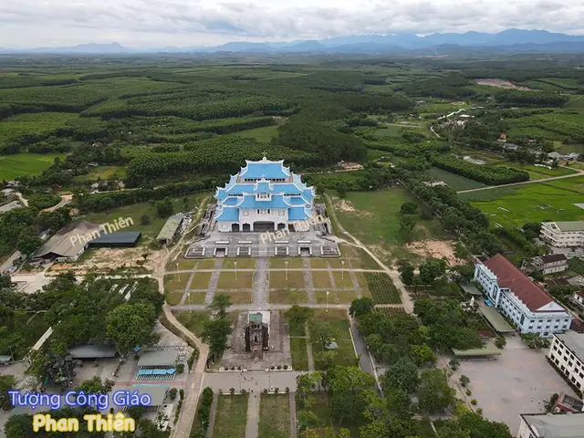 Nhà Thờ La Vang Quảng Trị