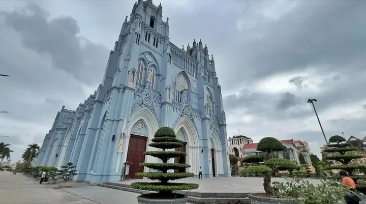 Nhà Thờ Lớn Nhất Đông Nam Á
