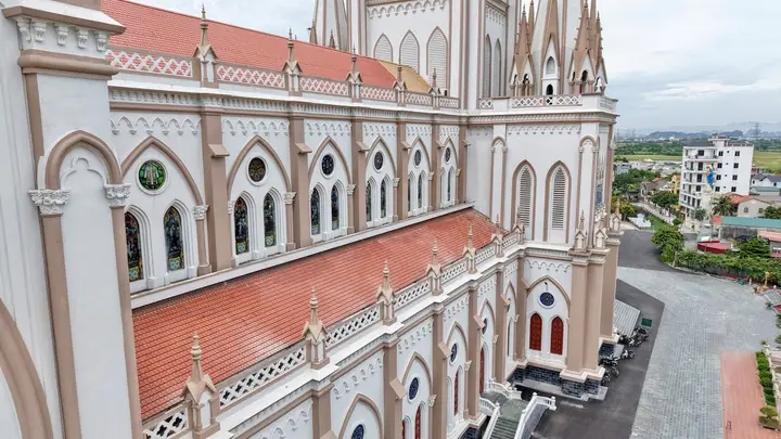 Nhà Thờ Lớn Nhất Việt Nam