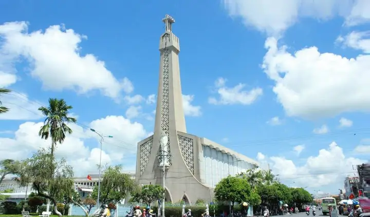 Nhà Thờ Long Xuyen