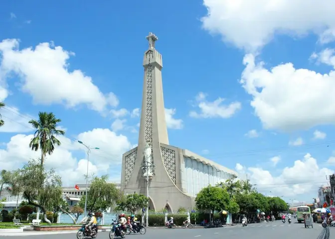 Nhà Thờ Long Xuyen