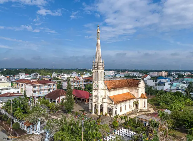 Nhà Thờ Nhà Bè