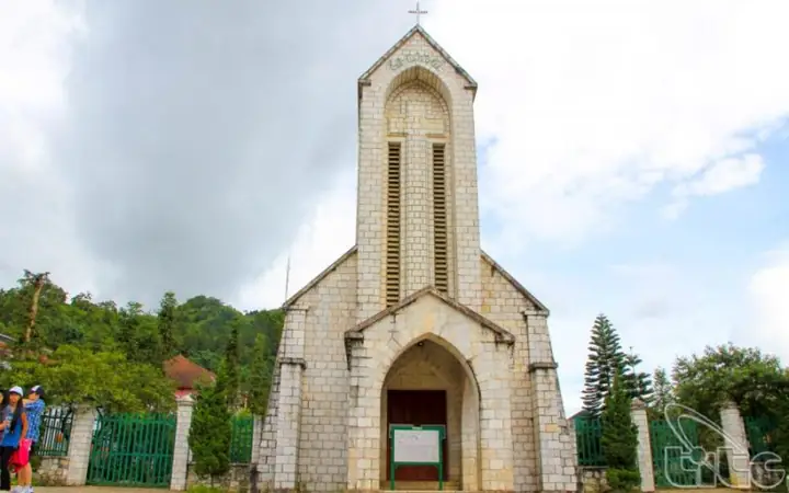 Nhà Thờ Ở Sapa