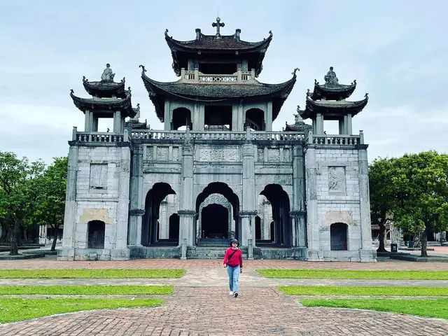 Nhà Thờ Phát Diệm Kim Sơn Ninh Bình