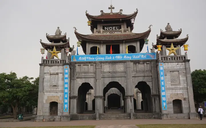 Nhà Thờ Phát Diệm Ninh Bình