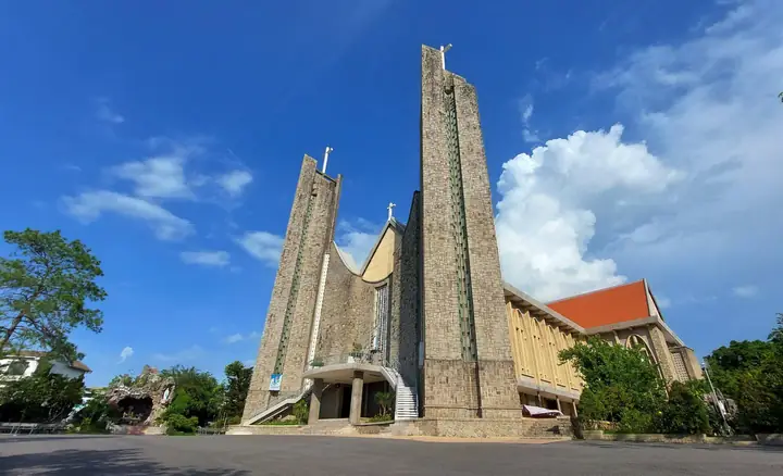Nhà Thờ Phú Cam Huế