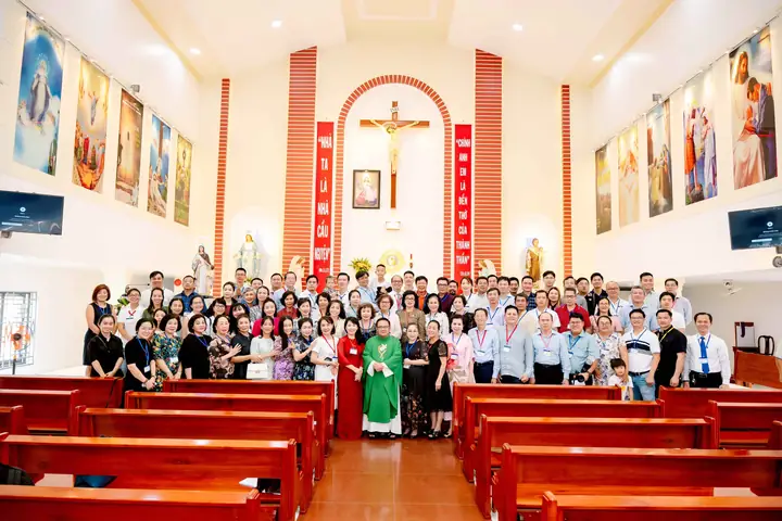 Nhà Thờ Phú Hữu Nhà Thờ Phú Hữu
