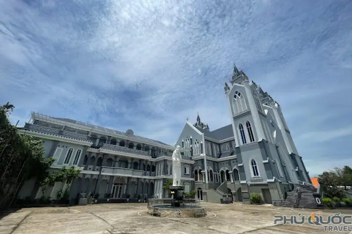 Nhà Thờ Phú Quốc