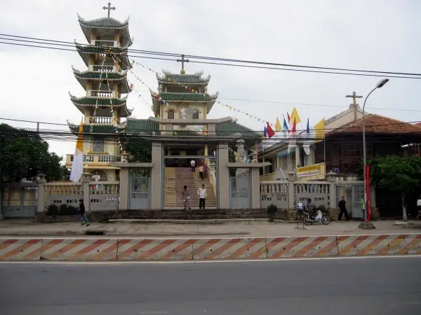 Nhà Thờ Phú Xuân Nhà Thờ Phú Xuân