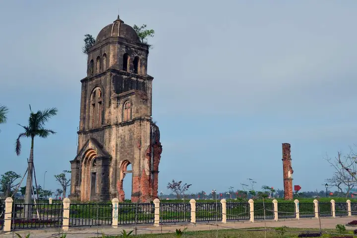 Nhà Thờ Quảng Bình