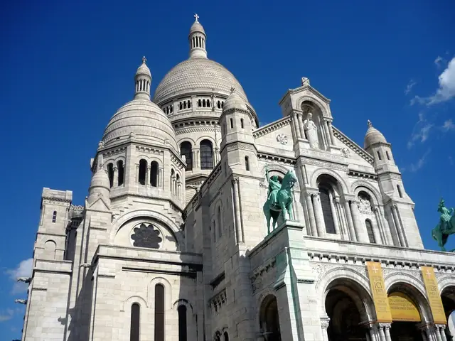 Nhà Thờ Sacre Coeur