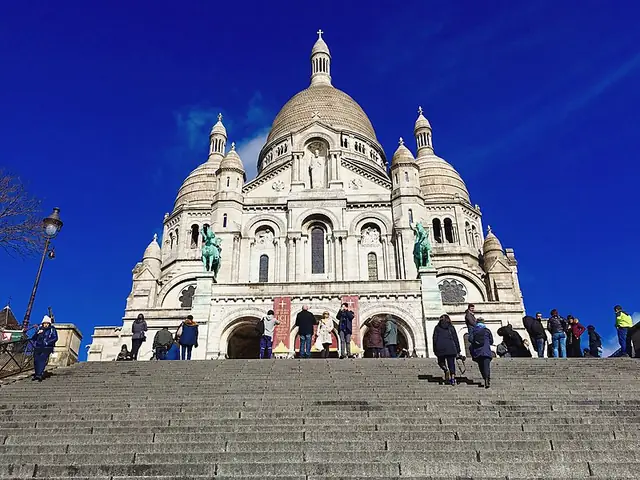 Nhà Thờ Sacre Coeur Nhà Thờ Sacre Coeur