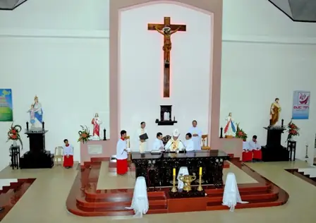 Nhà Thờ Tam Tòa Đà Nẵng