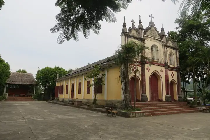 Nhà Thờ Tân Bình Nhà Thờ Tân Bình