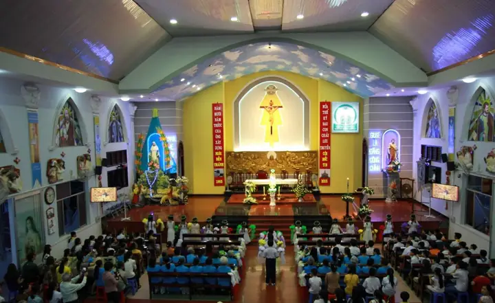 Nhà Thờ Thánh Linh Quận 9