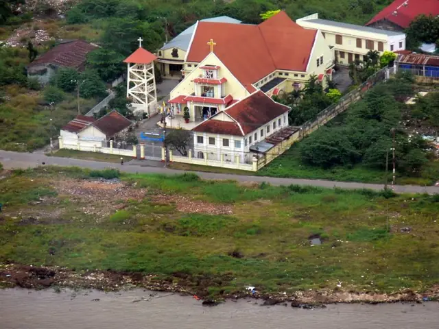 Nhà Thờ Thủ Thiêm Quận 2