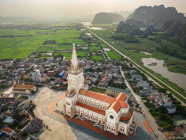 Nhà Thờ Tỉnh Ninh Bình