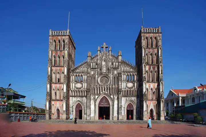 Nhà Thờ Tỉnh Ninh Bình
