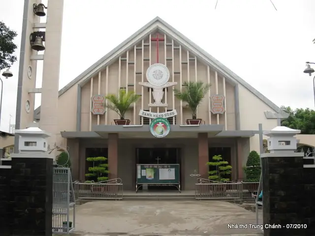 Nhà Thờ Trung Chánh Quận 12