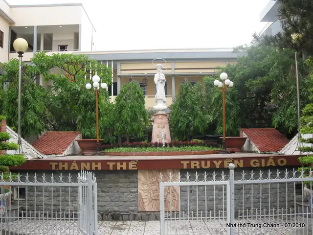 Nhà Thờ Trung Chánh Quận 12