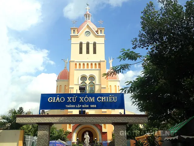 Nhà Thờ Xóm Chiếu Quận 4