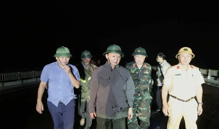 Nhon Tướng Số Qua Tai