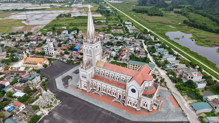 Những Nhà Thờ Lớn Nhất Việt Nam