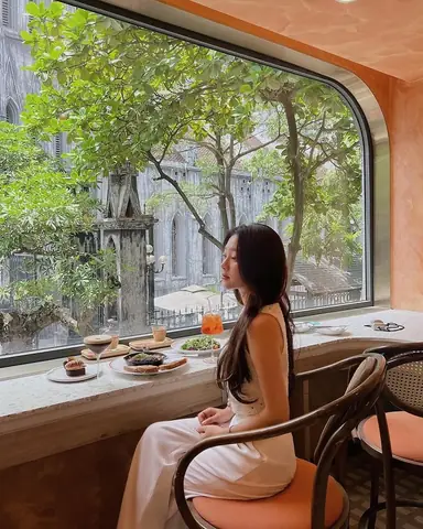 Quán Cafe Gần Nhà Thờ Lớn Hà Nội