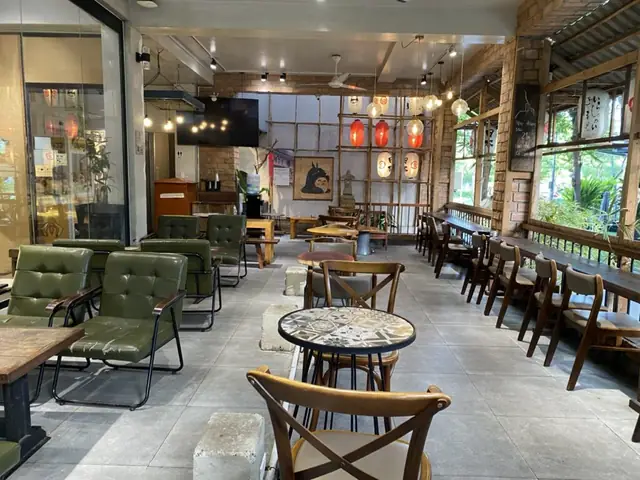 Quán Cafe Tử Vi Và Tướng Số