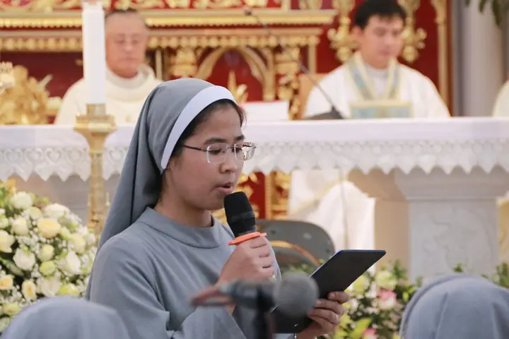 Sơ Nhà Thờ Sơ Nhà Thờ