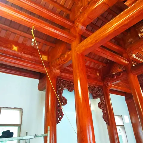 Sơn Giả Gỗ Nhà Thờ