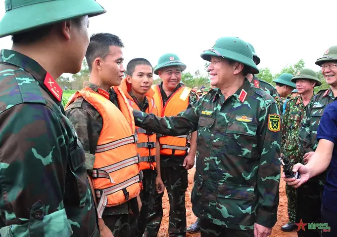 Thiên Trung Tướng Số Thiên Trung Tướng Số