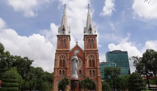 Thuyết Minh Nhà Thờ Đức Bà Sài Gòn