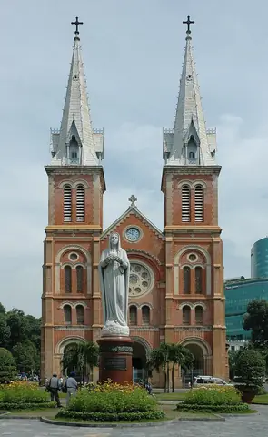 Thuyết Minh Về Nhà Thờ Đức Bà