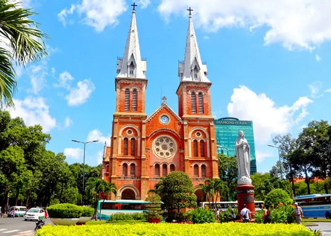 Thuyết Minh Về Nhà Thờ Đức Bà