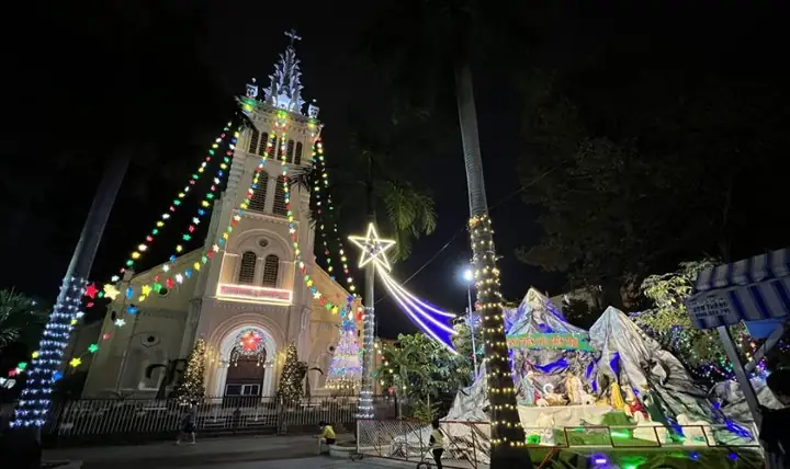 Trang Trí Nhà Thờ Giáng Sinh