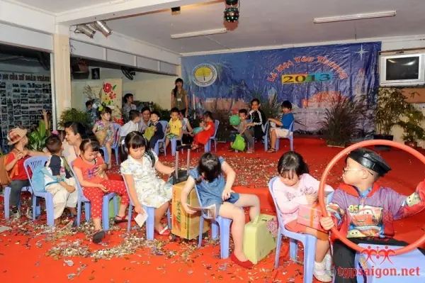 Trường Chuyên Biệt Gia Định Nhà Thờ Gia Định Trường Chuyên Biệt Gia Định Nhà Thờ Gia Định