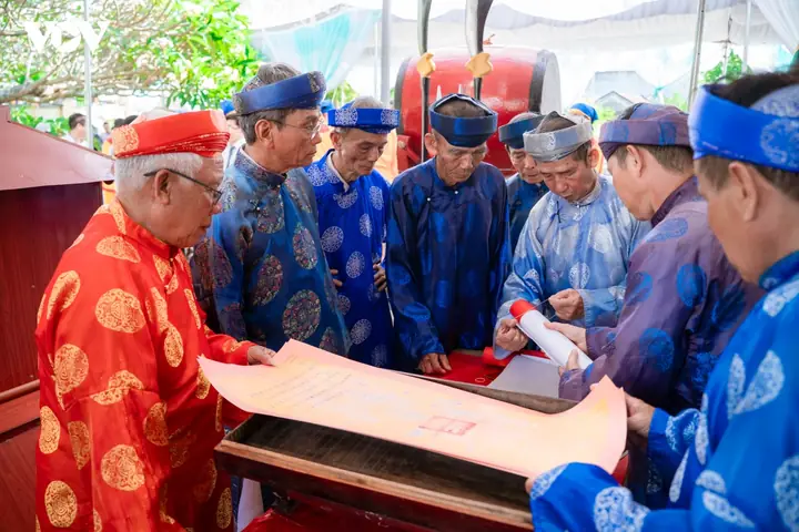 Tướng Mắt Đàn Ông Phong Lưu Tướng Mắt Đàn Ông Phong Lưu