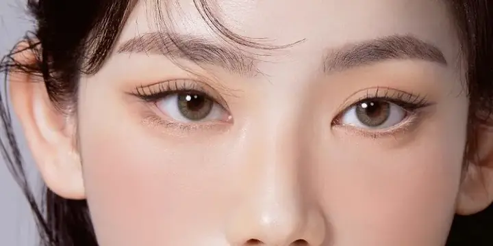Tướng Mắt Khóe Mắt Hướng Xuống