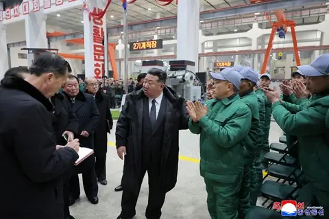 Tướng Mặt Kim Jong Ul Tướng Mặt Kim Jong Ul