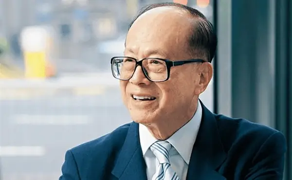 Tướng Mặt Lý Gia Thành
