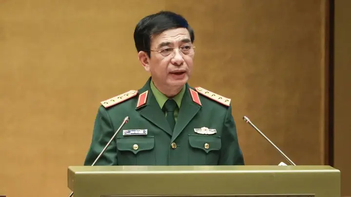 Tướng Miệng Xung Quang Có Hạt Gạo Là